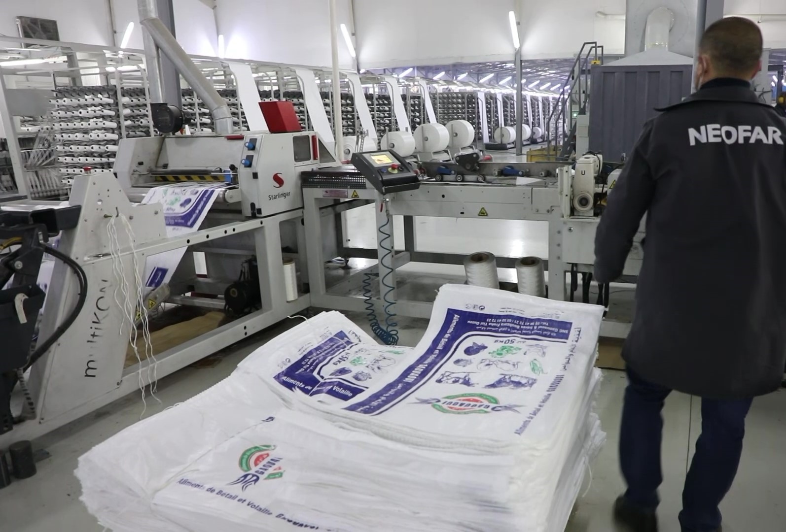 Reportage Néofar Et Polybag à Azazga